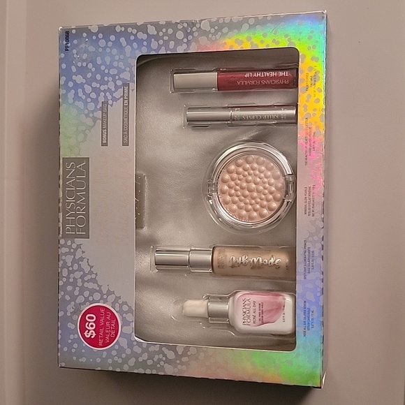 Physicians Formula make-up gift set - Picture 1 of 12
